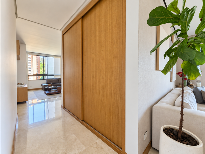 Apartamento de 3 alcobas en venta en La Calera, Medellín, 248 m² · foto 10 de 24