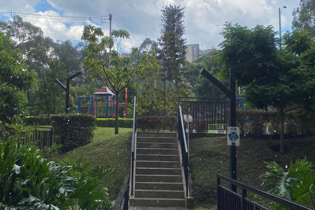 Apartamento en venta en El Esmeraldal, Envigado · foto 17 de 24