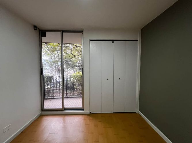 Apartamento de 3 alcobas en venta en El Poblado, Medellín, 80 m² · foto 4 de 14