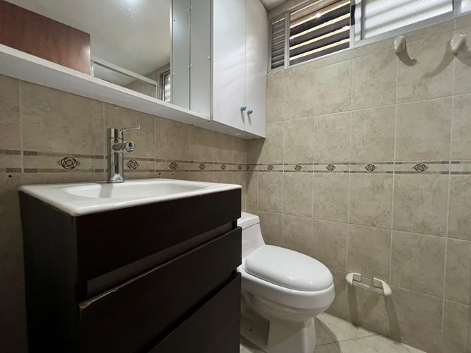 Apartamento de 3 alcobas en venta en El Poblado, Medellín, 80 m² · foto 14 de 14