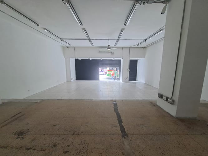 Local en arriendo en La Candelaria, Medellín, 82 m² · foto 2 de 8