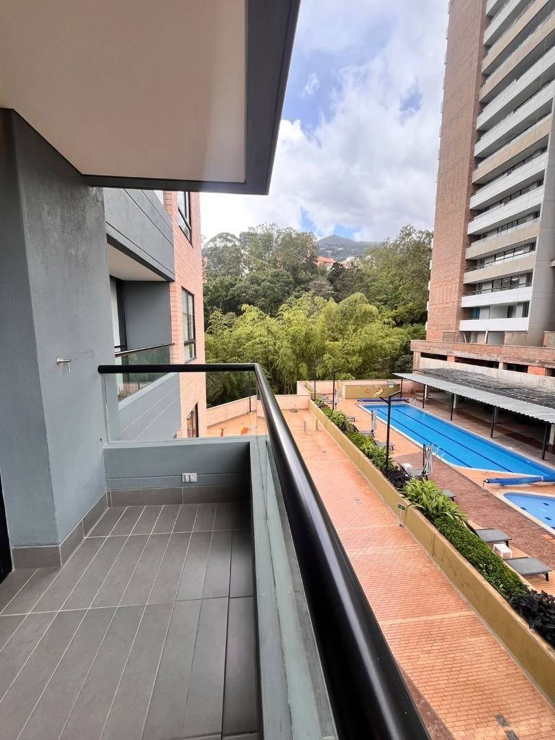 1BR Apartment in El tesoro (56 m²) - 4