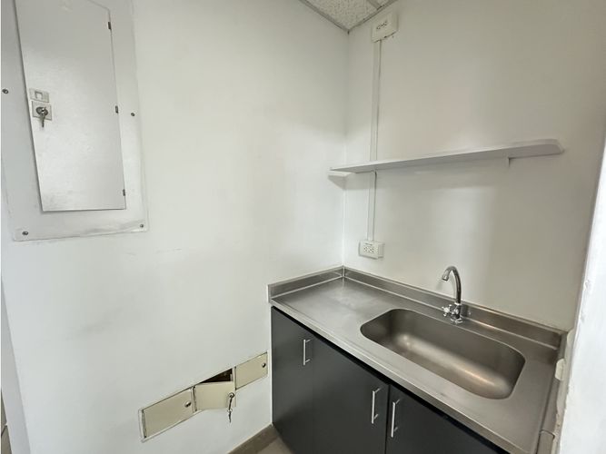 Oficina en arriendo en Ciudad Del Río, Medellín, 53 m² · foto 10 de 11