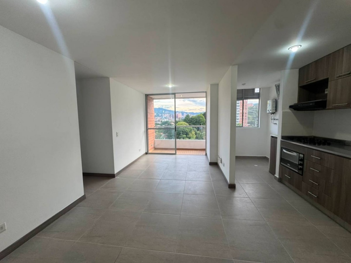 Apartamento en venta en Suramérica, Itagüí · foto 11 de 19
