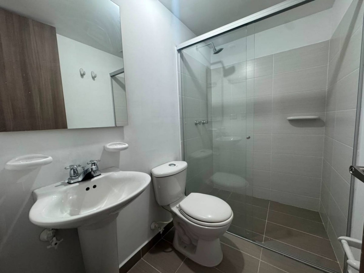 Apartamento en venta en Suramérica, Itagüí · foto 14 de 19