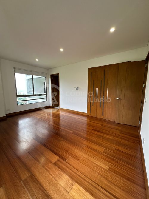 Apartamento de 3 alcobas en venta en Cabecera Del Llano, Bucaramanga, 259 m² · foto 17 de 24