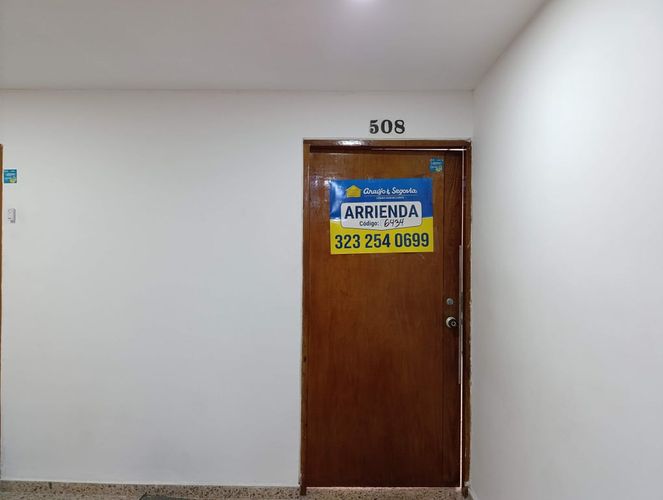 Oficina en arriendo en Centro, Montería, 42 m² · foto 5 de 12
