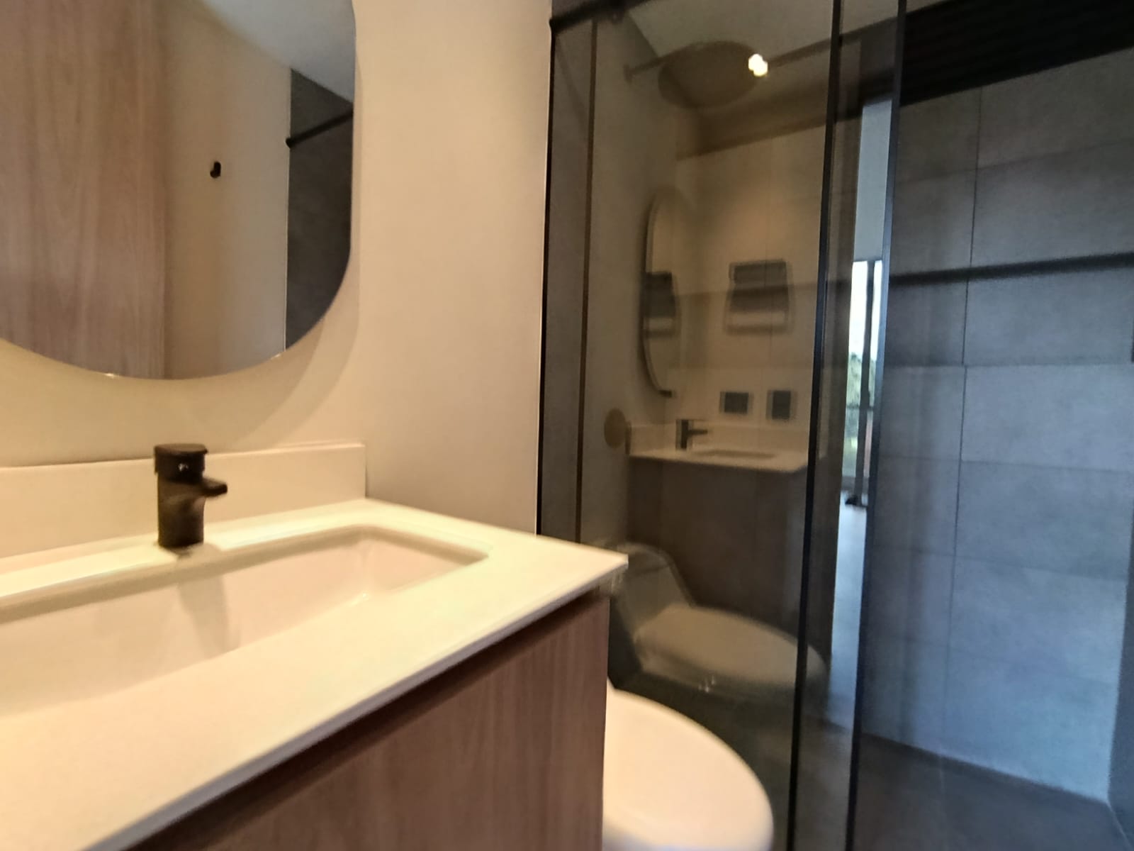 Apartaestudio en arriendo en El Poblado, Medellín · foto 14 de 17