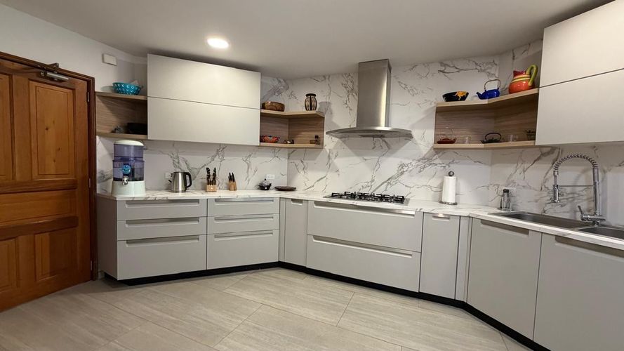 Apartamento de 4 alcobas en venta en Bellavista, Bogotá, 327 m² · foto 14 de 24