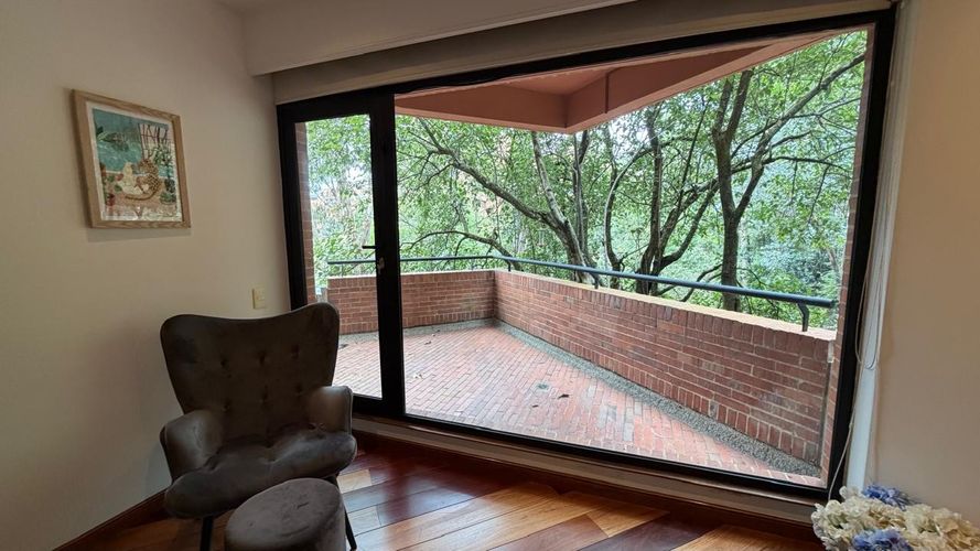 Apartamento de 4 alcobas en venta en Bellavista, Bogotá, 327 m² · foto 19 de 24