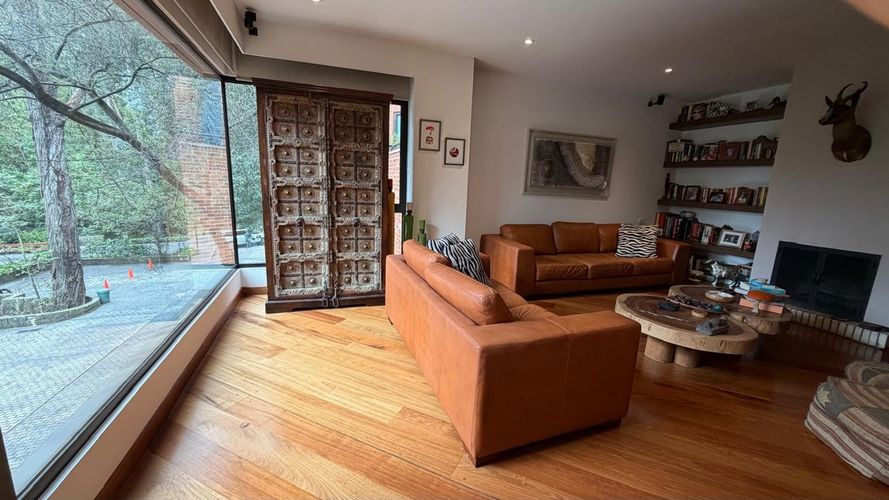 Apartamento de 4 alcobas en venta en Bellavista, Bogotá, 327 m² · foto 9 de 24