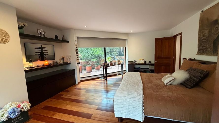Apartamento de 4 alcobas en venta en Bellavista, Bogotá, 327 m² · foto 17 de 24