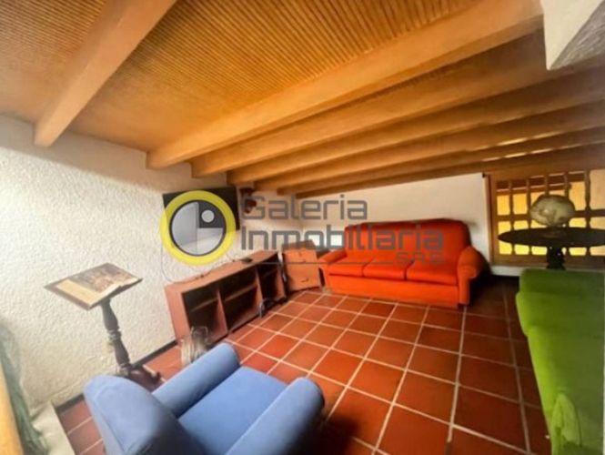 Casa de 7 alcobas en venta en Sotomayor, Bucaramanga, 520 m² · foto 4 de 16