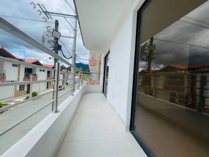 Apartamento de 3 alcobas en venta en La Ceja, 70 m² · foto 20 de 22