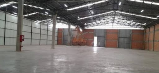 Bodega en arriendo en Zona Centro, Madrid, 2750 m² · foto 6 de 7