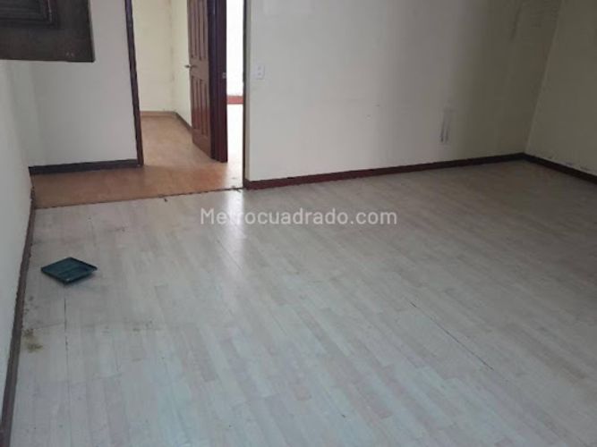 Apartamento en venta en El Lago, Bogotá · foto 3 de 20