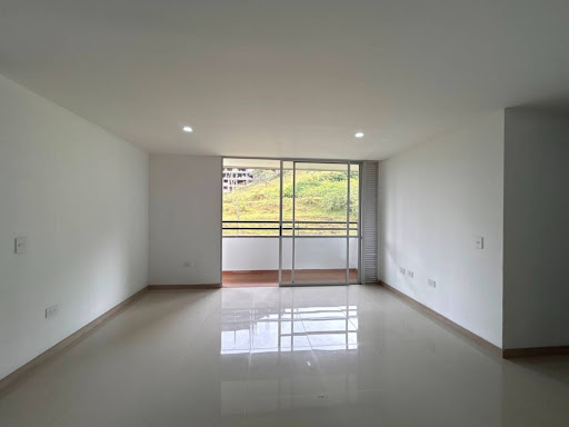 Apartamento en venta en Aves Maria, Itagüí · foto 6 de 15
