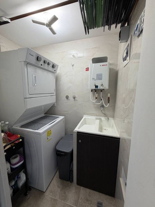 Apartamento de 3 alcobas en venta en Suramérica, Itagüí, 74 m² · foto 4 de 17