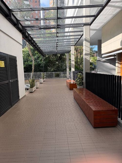 Apartamento de 3 alcobas en venta en Suramérica, Itagüí, 74 m² · foto 12 de 17