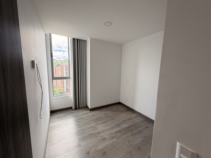 Apartamento en venta en Ditaires, Itagüí · foto 8 de 24