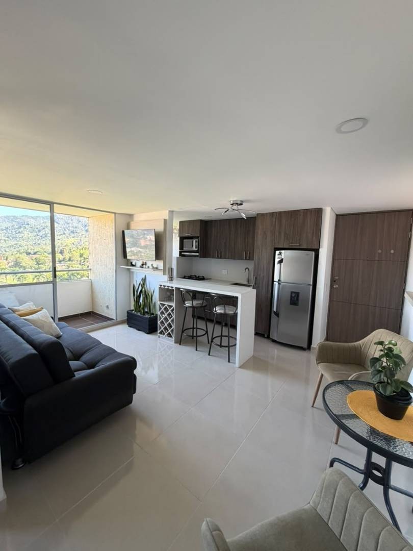 Apartamento en venta en La Ferreria, La Estrella · foto 7 de 10