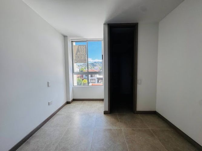 Apartamento de 2 alcobas en venta en La Ceja, 56 m² · foto 12 de 13