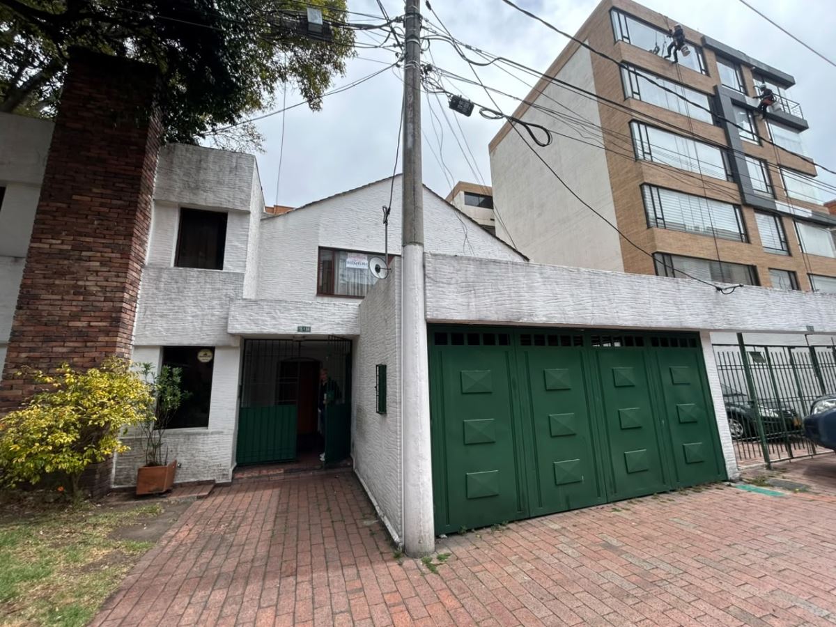 Casa en Arriendo en Santa Barbara, Bogotá
