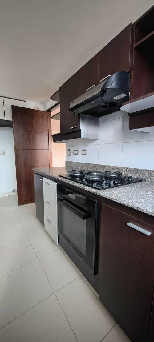 Apartamento de 3 alcobas en arriendo en Santa Maria De Los Angeles, Medellín, 120 m² · foto 2 de 24