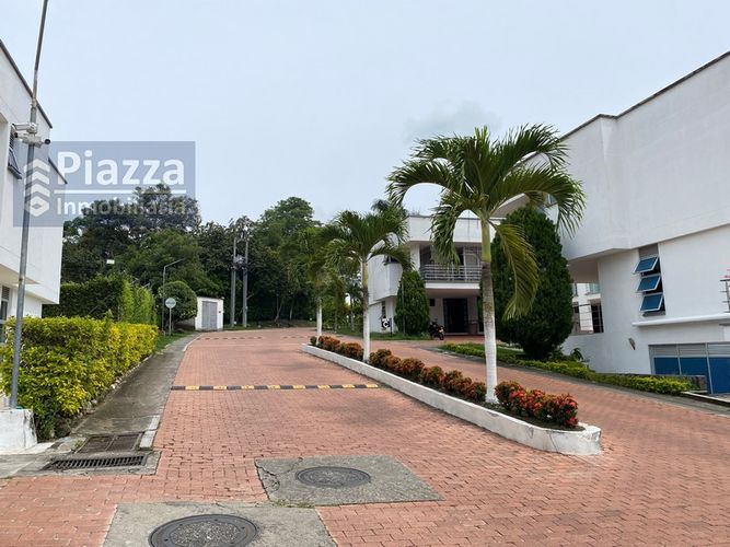 Casa de 4 alcobas en venta en San Francisco, Ibagué, 280 m² · foto 15 de 24
