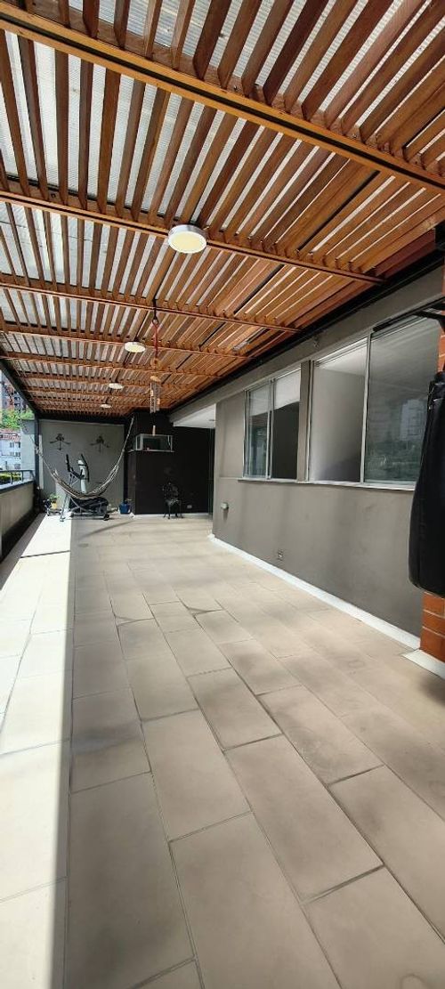 Apartamento de 3 alcobas en venta en Las Lomitas, Sabaneta, 101 m² · foto 3 de 24