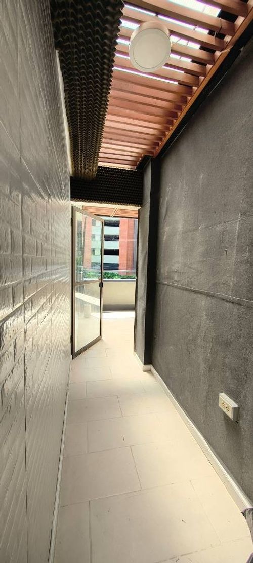 Apartamento de 3 alcobas en venta en Las Lomitas, Sabaneta, 101 m² · foto 4 de 24