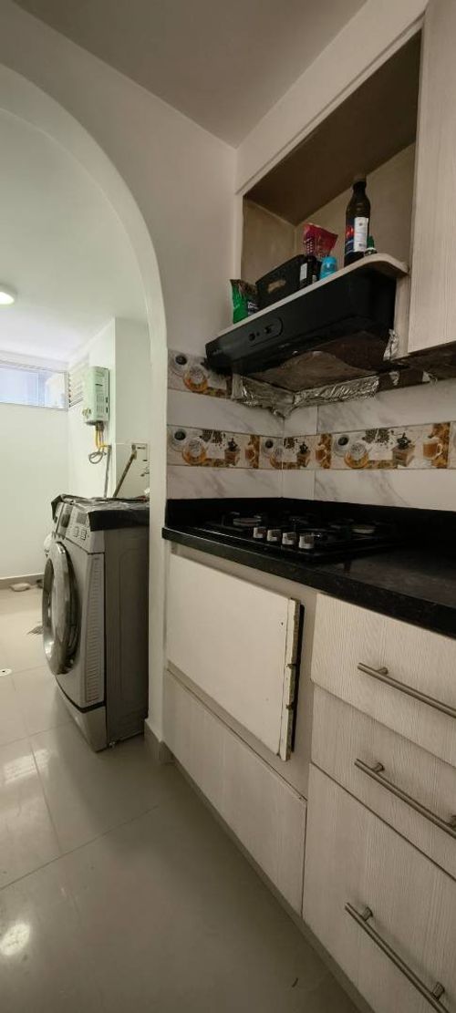 Apartamento de 3 alcobas en venta en Las Lomitas, Sabaneta, 101 m² · foto 13 de 24