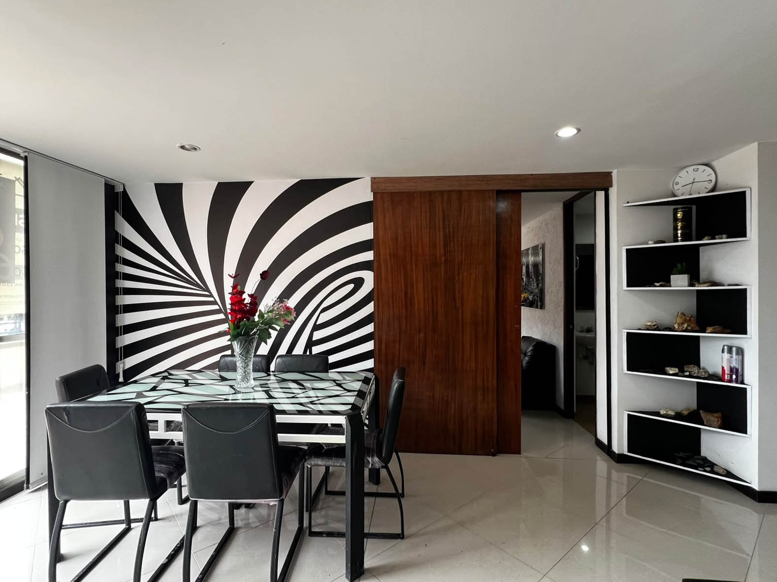 Apartamento en venta en El Poblado, Medellín · foto 7 de 10