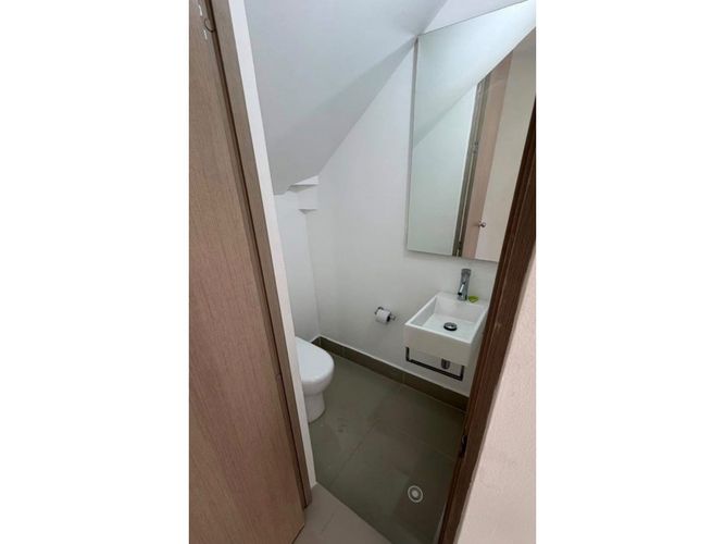 Casa de 4 alcobas en venta en El Castillo, Jamundí, 160 m² · foto 6 de 17