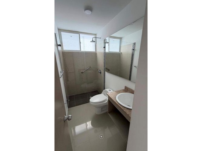 Casa de 4 alcobas en venta en El Castillo, Jamundí, 160 m² · foto 12 de 17