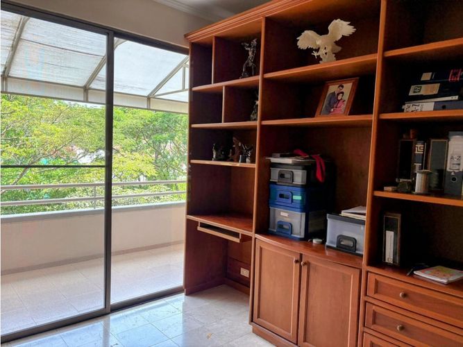 Apartamento de 4 alcobas en venta en Ciudad Jardin, Cali, 174 m² · foto 5 de 24