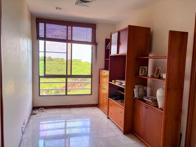 Apartamento de 4 alcobas en venta en Ciudad Jardin, Cali, 174 m² · foto 7 de 24