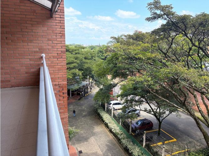 Apartamento de 4 alcobas en venta en Ciudad Jardin, Cali, 174 m² · foto 15 de 24
