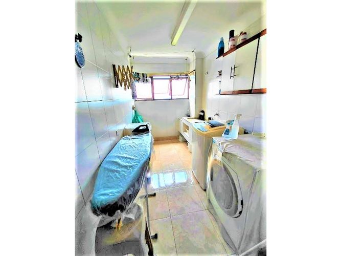 Apartamento de 4 alcobas en venta en Santa Monica, Cali, 232 m² · foto 12 de 24