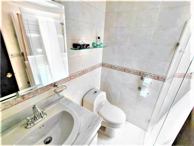 Apartamento de 4 alcobas en venta en Santa Monica, Cali, 232 m² · foto 21 de 24