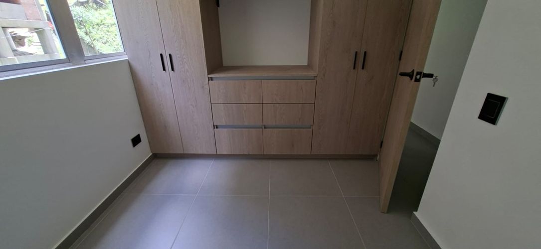 Apartamento de 2 alcobas en arriendo en Loma De San Jose, Sabaneta, 55 m² · foto 8 de 20