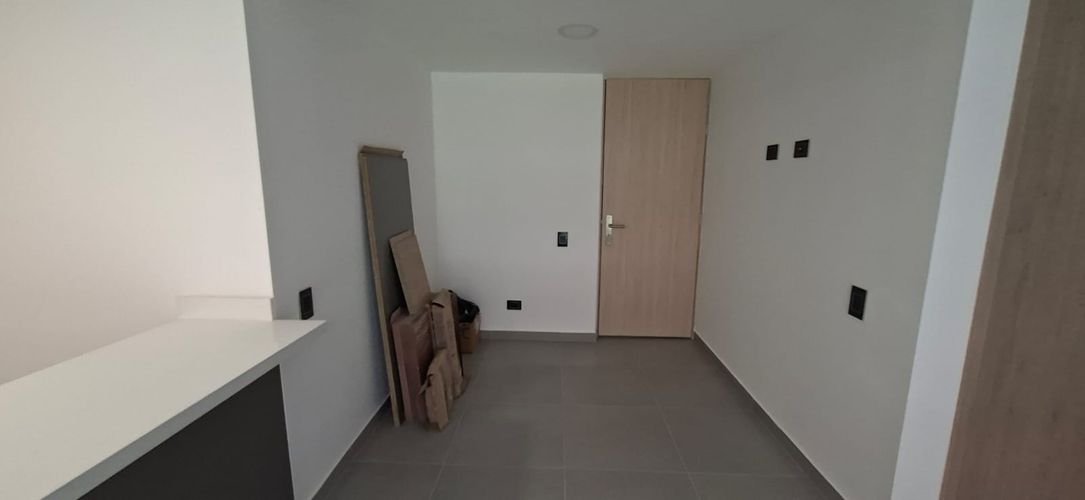 Apartamento de 2 alcobas en arriendo en Loma De San Jose, Sabaneta, 55 m² · foto 19 de 20