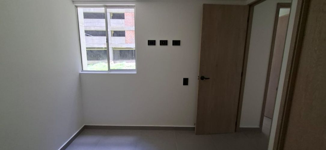 Apartamento de 2 alcobas en arriendo en Loma De San Jose, Sabaneta, 55 m² · foto 15 de 20