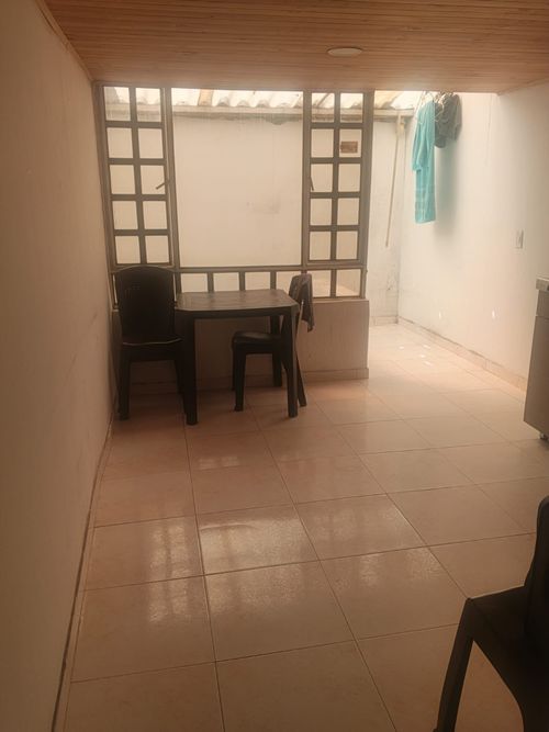 Casa de 3 alcobas en venta en Planadas, Mosquera, 80 m² · foto 2 de 10