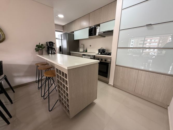 Apartamento de 3 alcobas en venta en Cumbres, Envigado, 118 m² · foto 3 de 12