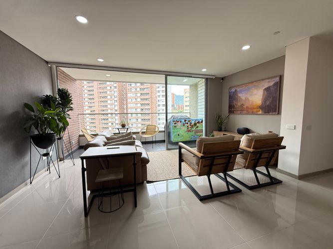 Apartamento de 3 alcobas en venta en Cumbres, Envigado, 118 m² · foto 9 de 12