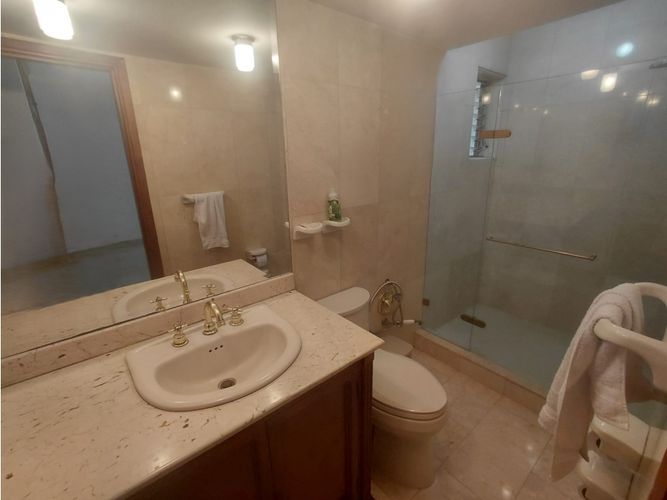 Apartamento de 3 alcobas en venta en San Pedro, Cali, 163 m² · foto 8 de 21