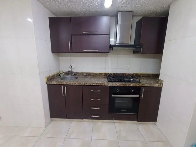 Apartamento de 3 alcobas en venta en Sotomayor, Bucaramanga, 115 m² · foto 4 de 22