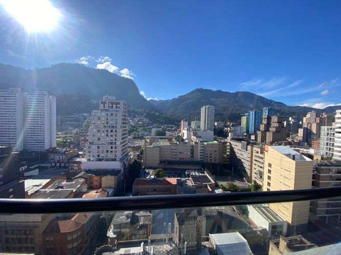 Apartaestudio en venta en Las Nieves, Bogotá, 35 m² · foto 9 de 20