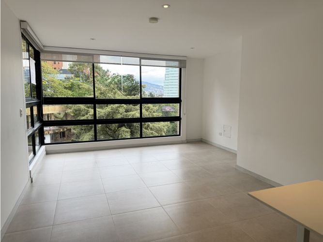 Apartamento de 2 alcobas en venta en Villa Carlota, Medellín, 74 m² · foto 4 de 23